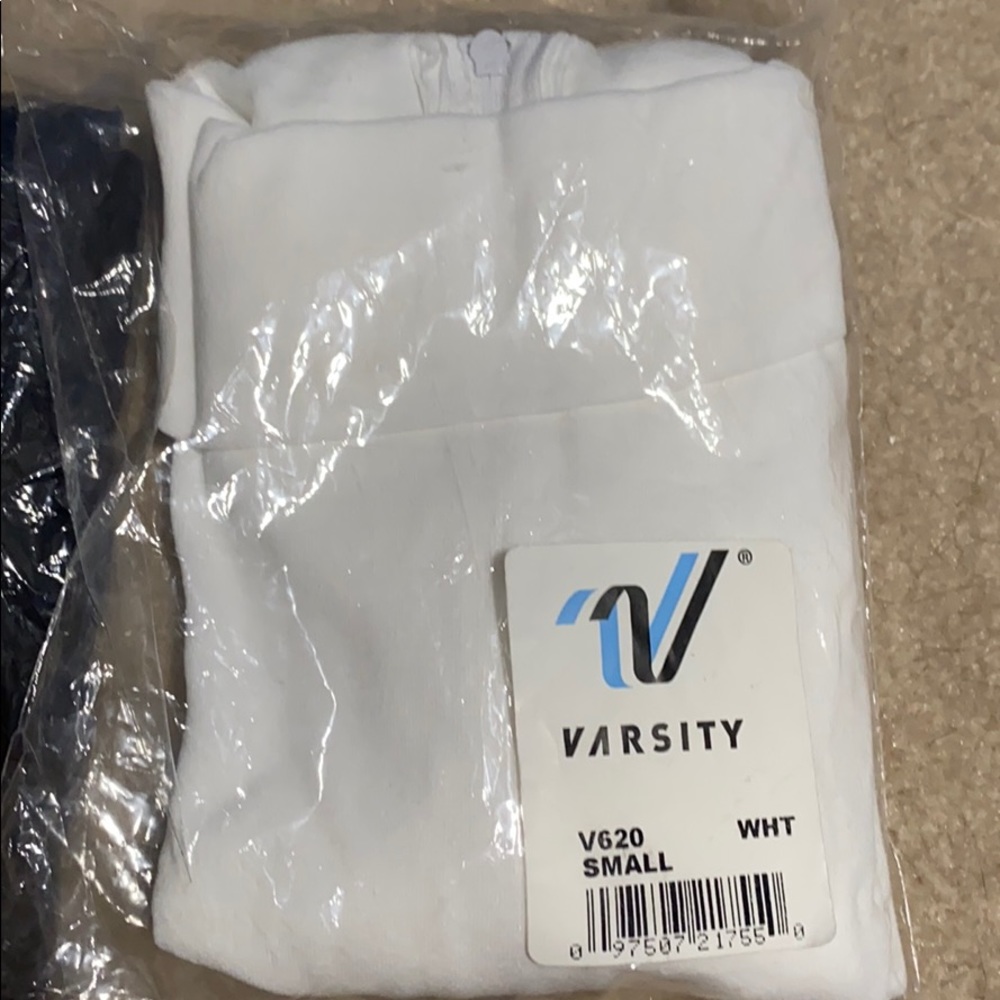 Varsity Mock Neck Midriff uniform shell